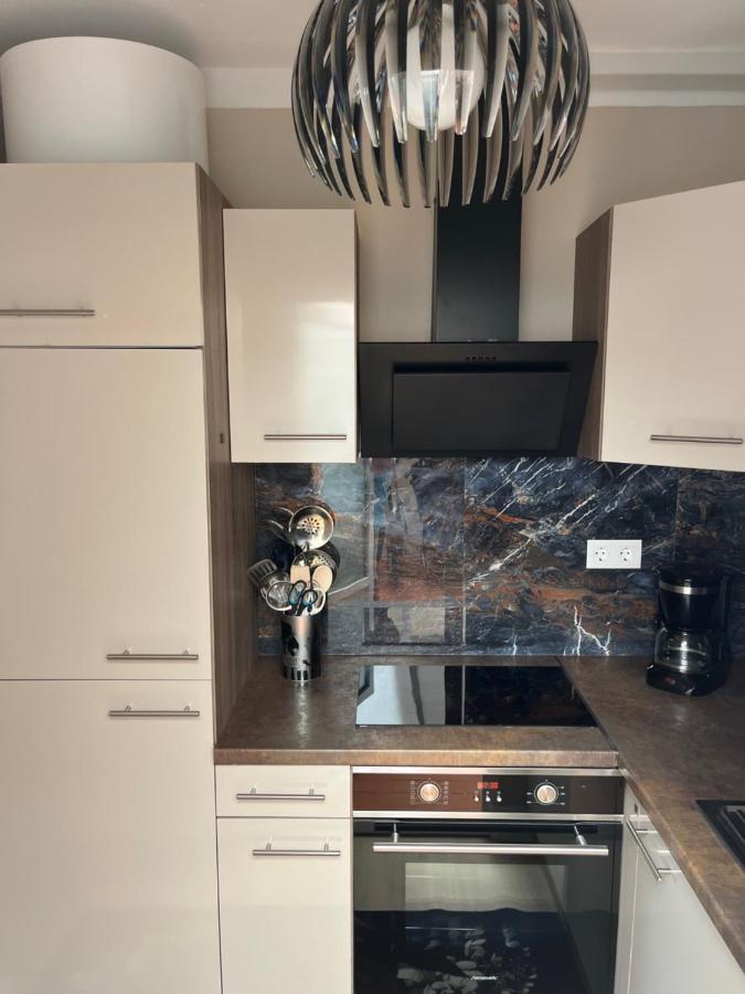 Appartement Villa-Celine 또레비에하 외부 사진