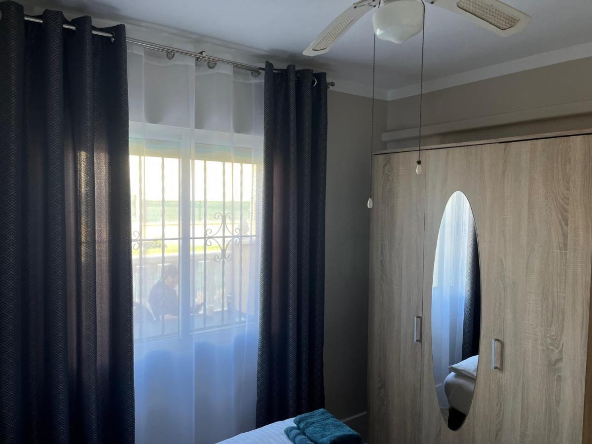 Appartement Villa-Celine 또레비에하 외부 사진